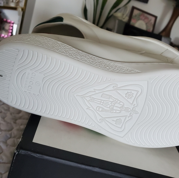 Authentic Interlocking G Ace Sneakers  Men - Picture 14 of 15